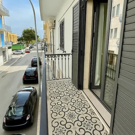 By The Sea Apartment