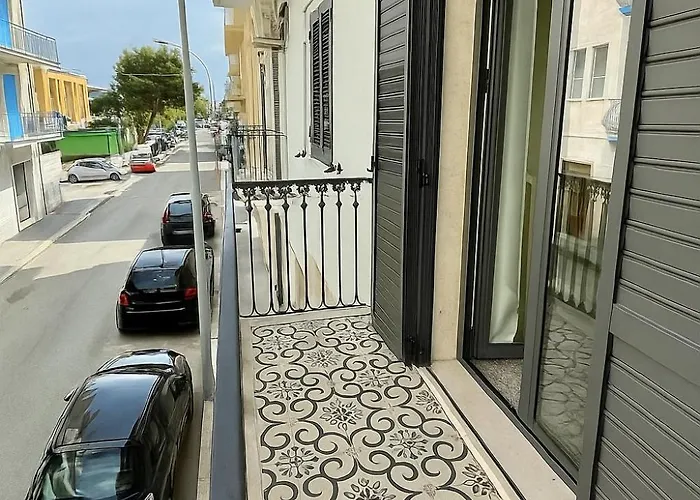 By The Sea Apartment